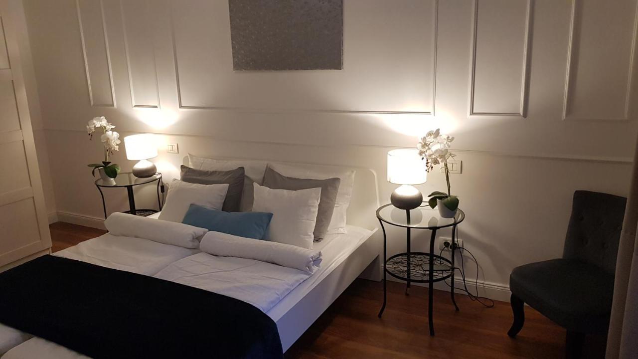 Goldsmith Apartment Будапеща Екстериор снимка